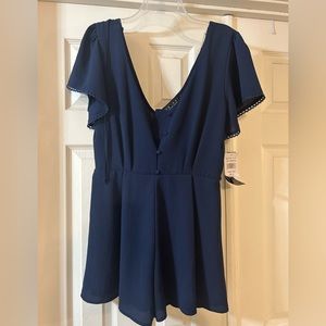 boutique navy blue romper. NWT. XL